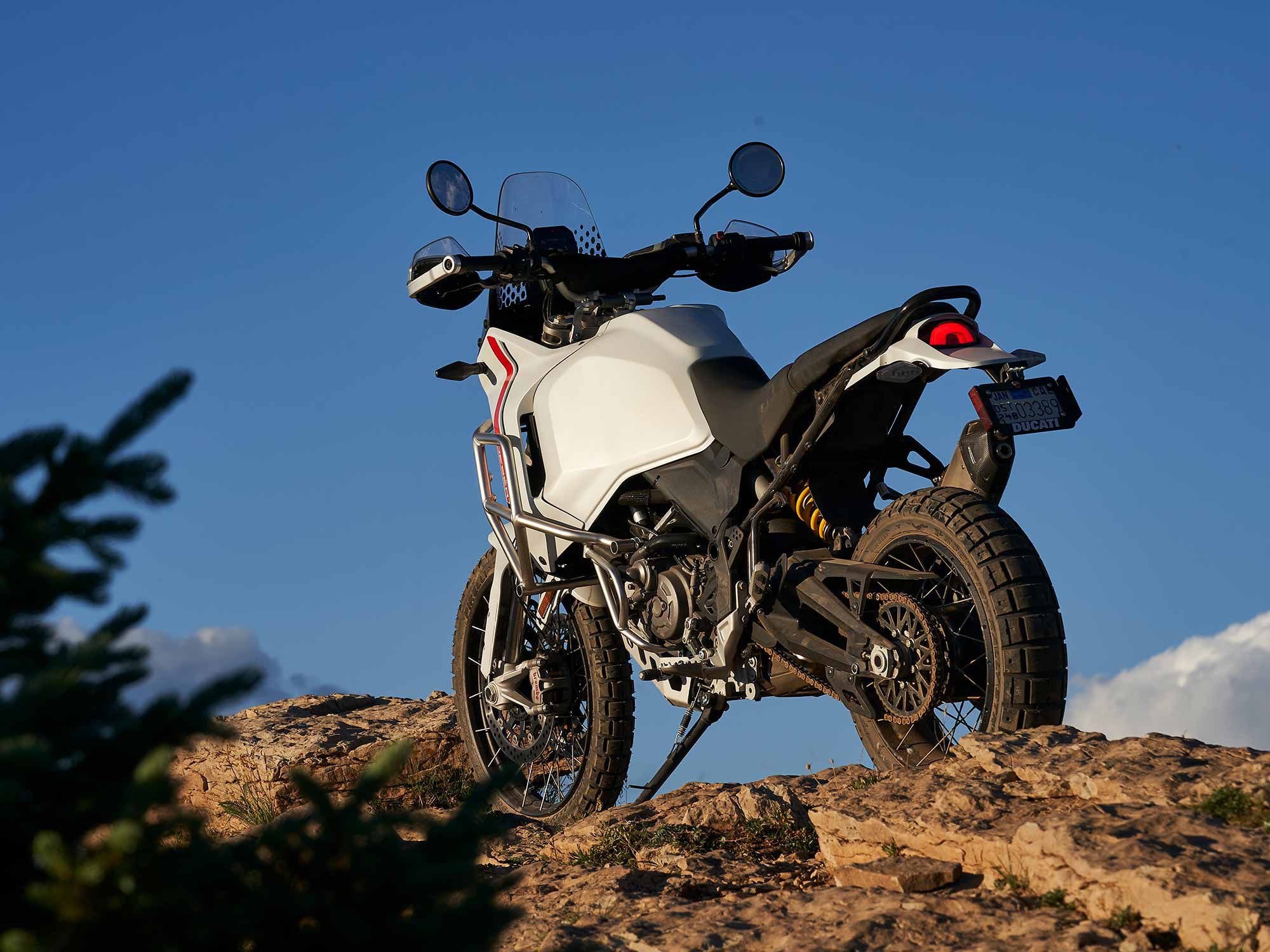 We’re big fans of the DesertX’s styling and overall proportions. It’s easily one of the best-looking bikes in the ADV segment.