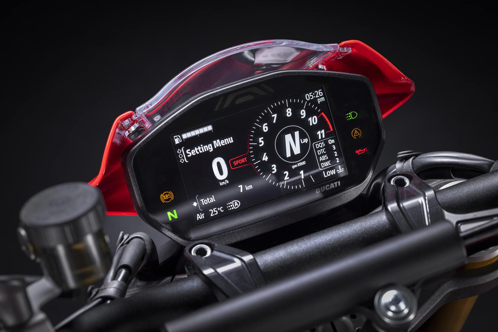 The 4.3-inch color TFT dash draws inspiration from the Panigale V4.