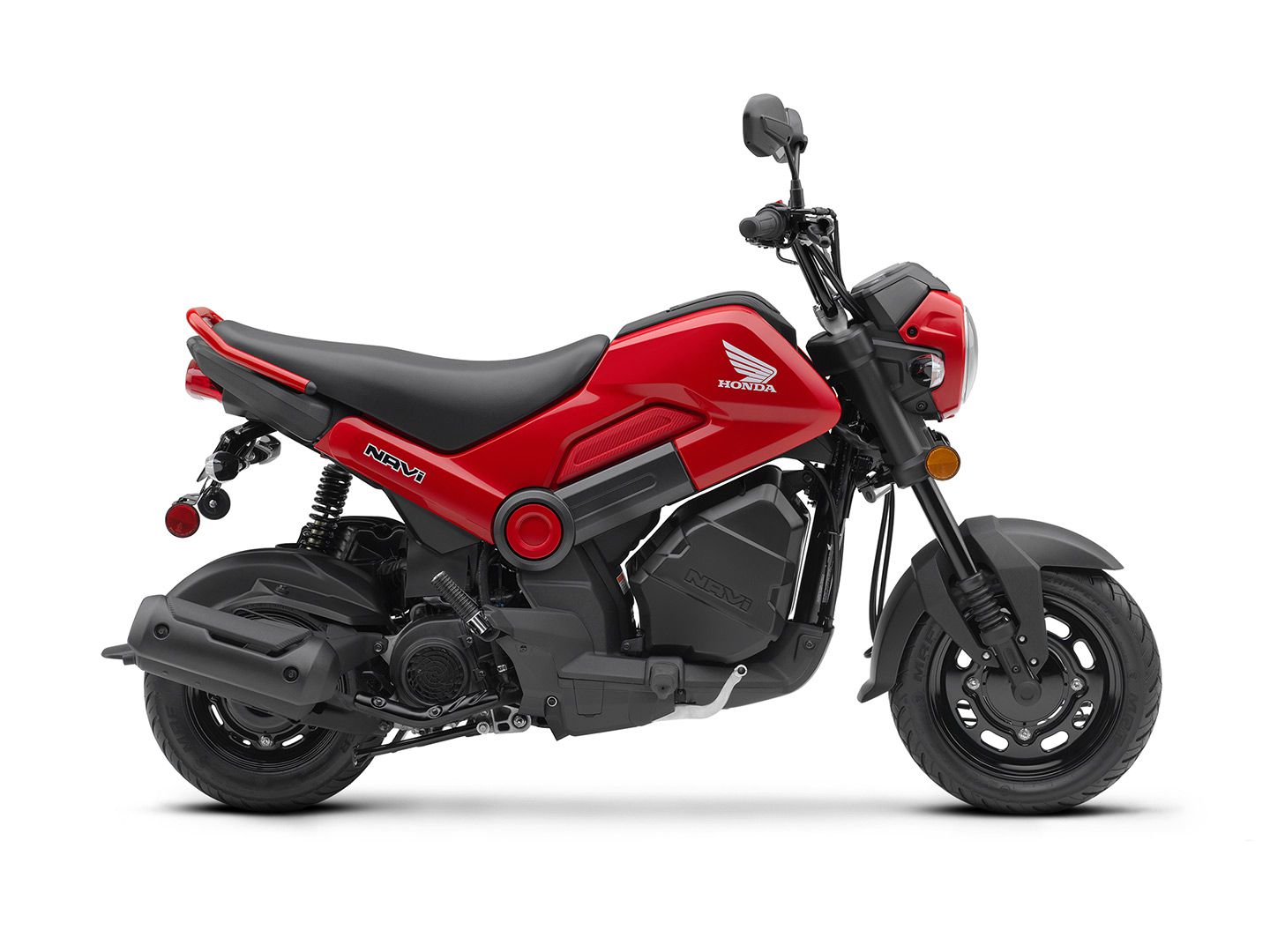 The 2023 Honda Navi is part motorcycle, part scooter. Looks are very Grom-like, but engine location and usability is very much like a scooter. In fact, the powerplant comes from the Honda Activa, a scooter that is popular in Asia.