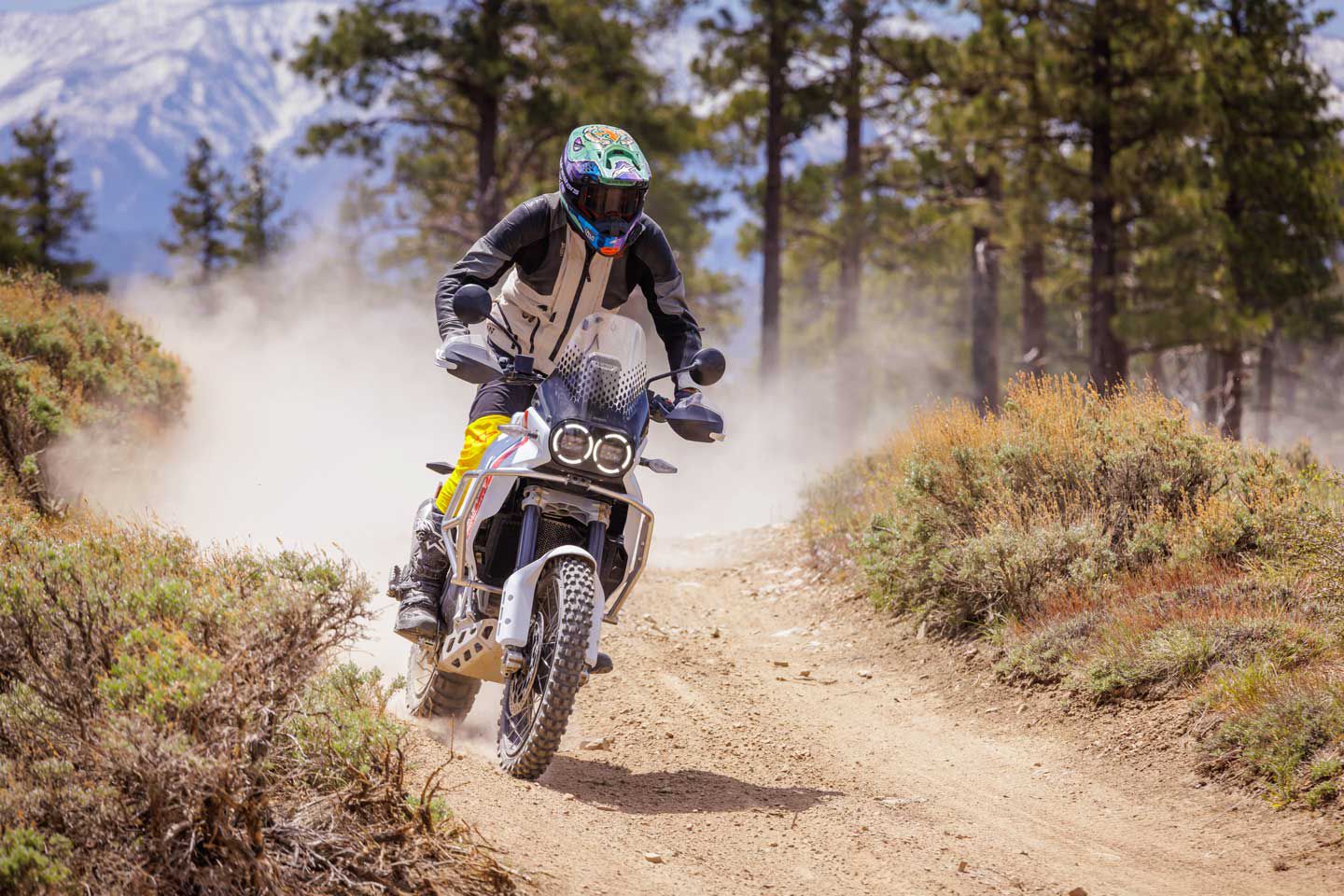 Taking a break in the action, the author records detailed commentary speaking about the adventure in an episode of his MC Dirt series.