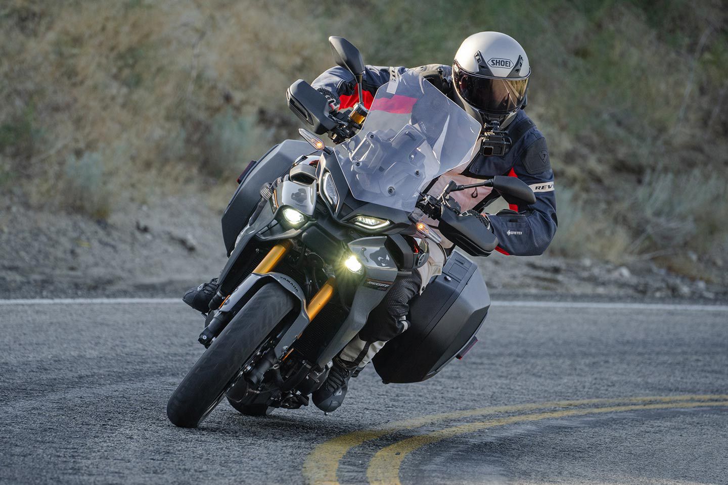 Lean-angle-sensitive cornering head beams return on the 2024 Yamaha Tracer 9 GT+, however the function isn’t the best compared to other bikes equipped with this technology.